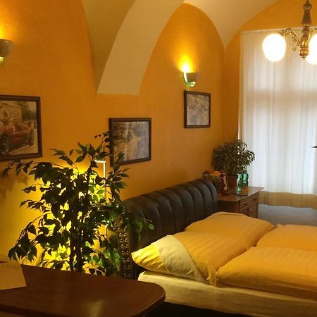 Centrum Tiffany Pension Domažlice Dış mekan fotoğraf